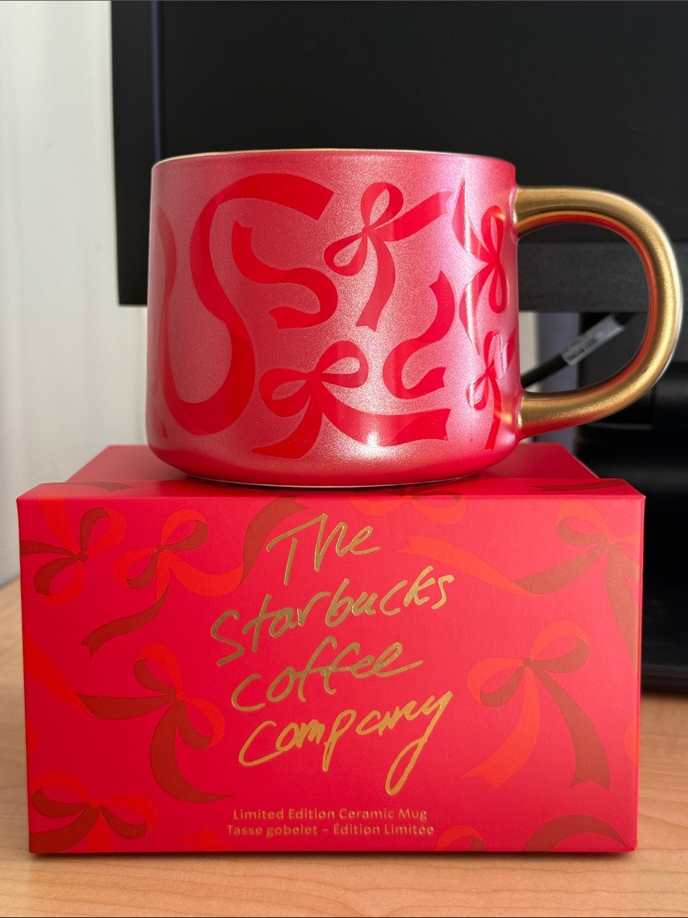 Starbucks Limited Edition Ceramic Mug BNIB - MSRP $29.95 - Size: 14 oz/414 ml